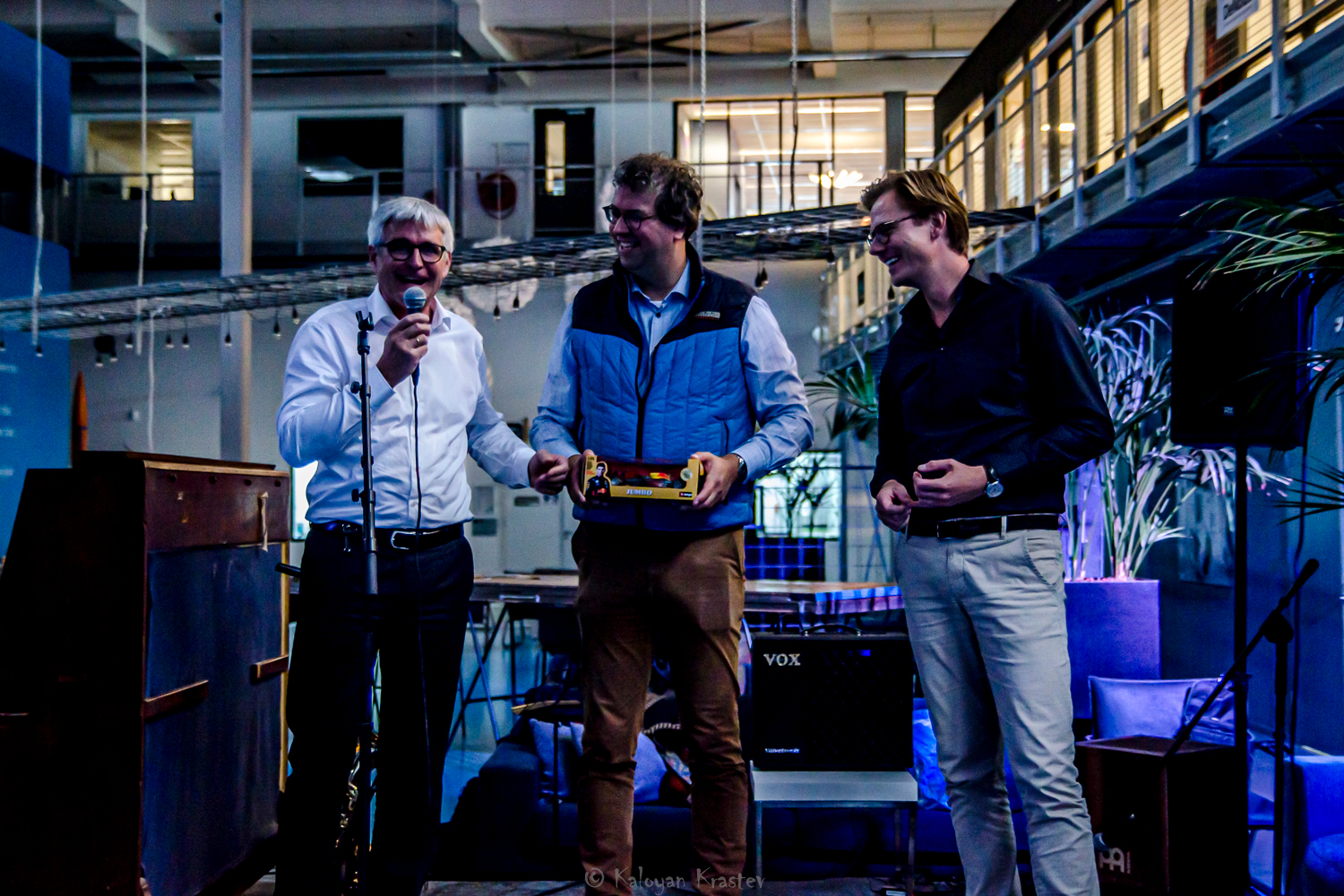 From left to right: Peter Romanow (MÜLLER-BBM AG), Dennis de Klerk & Maarten van der Kooij (both VIBES)